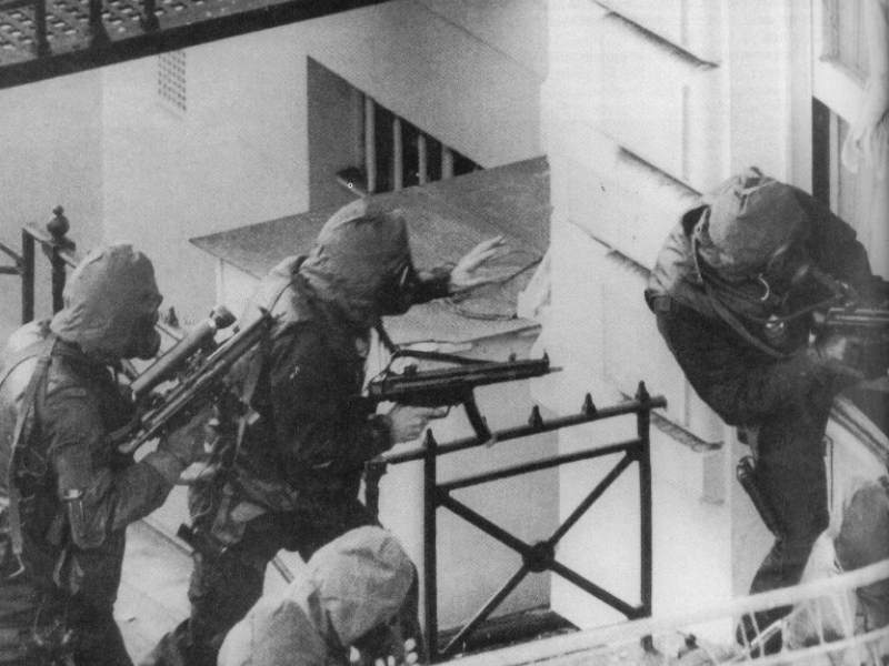 British SAS using the MP5 from Heckler & Koch
