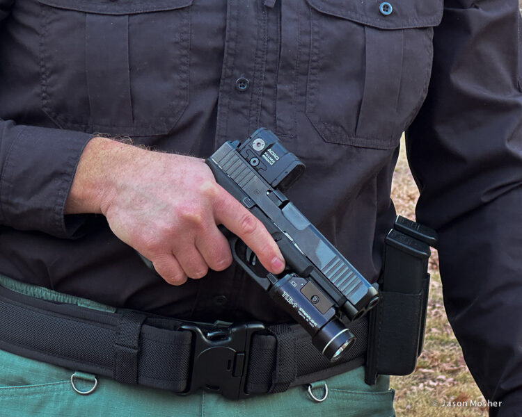 Aimpoint ACRO P-2 red dot