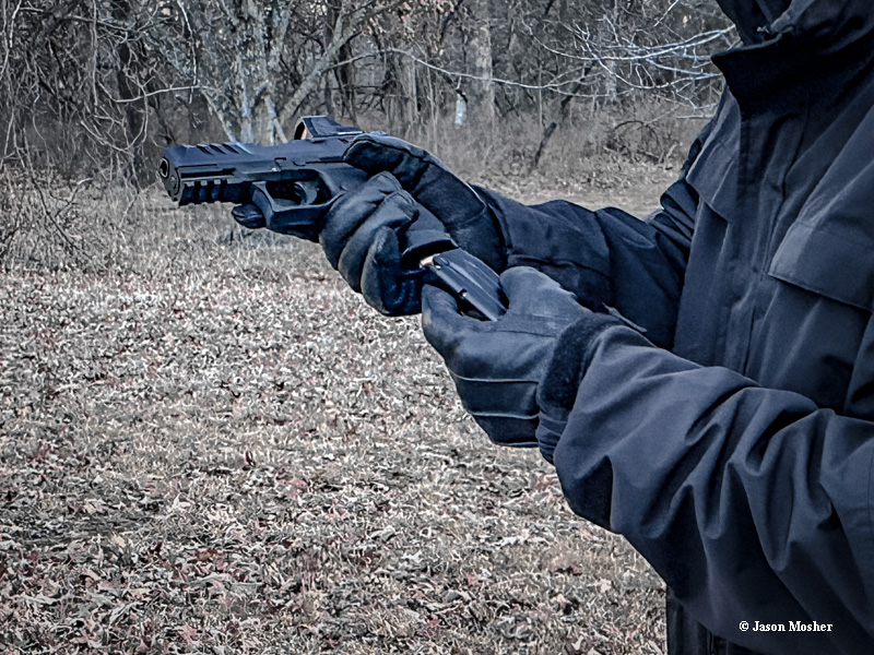 Hatch winter patrol gloves.