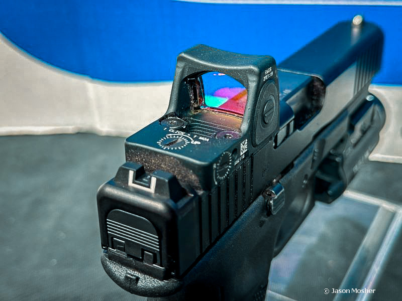 Trijicon Type 2 RMR red dot.