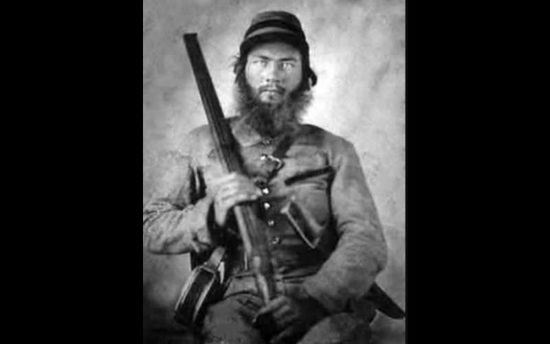 Civil War Confederate soldier with a short-barreled coach gun.