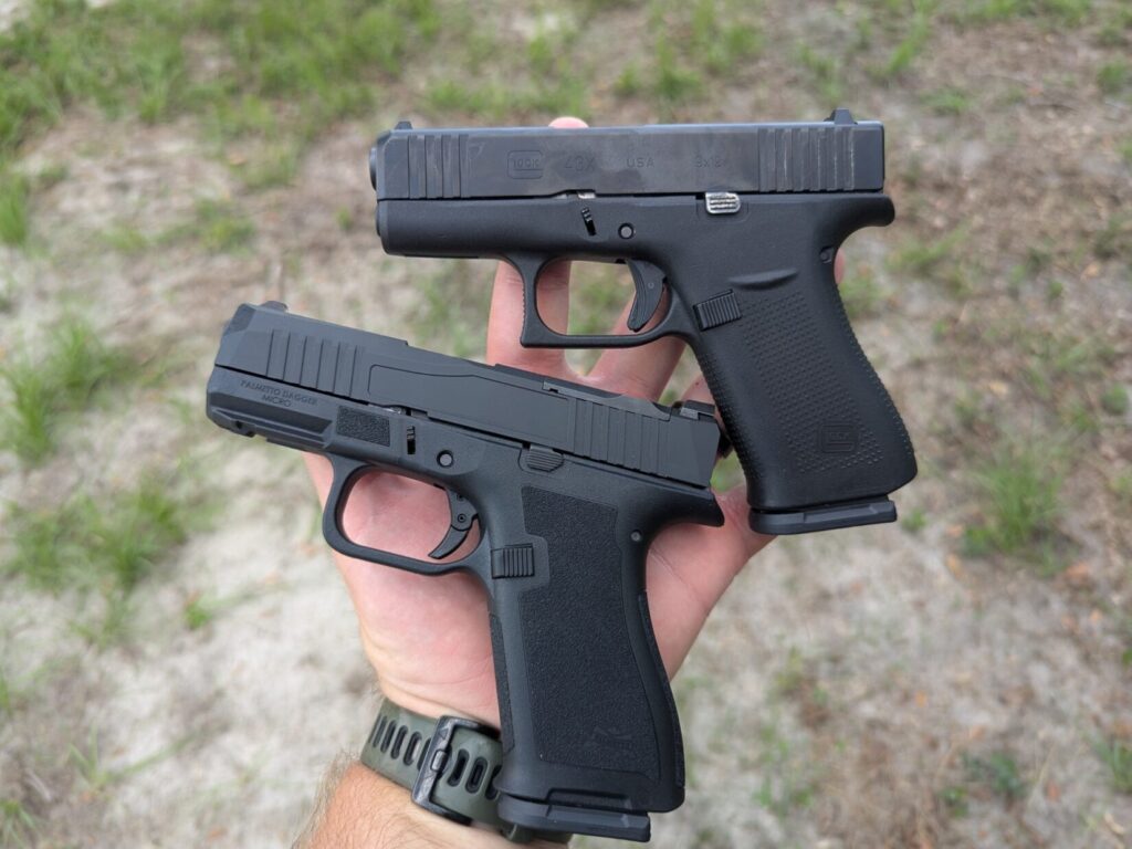 g43x and dagger micro in hand