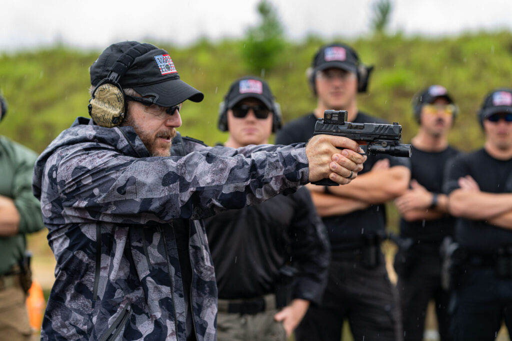 Rick Hogg instructing Law Enforcement Officers