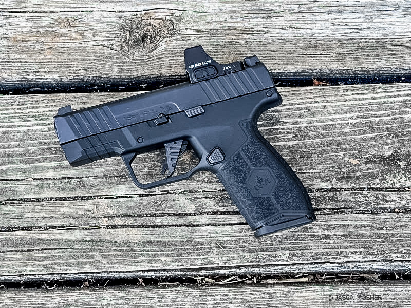 IWI Masada Slim 9mm.