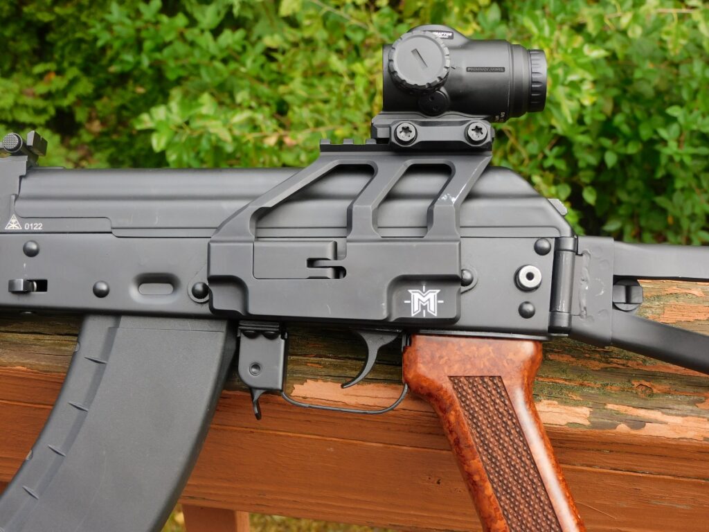 Side-mounted optic on an AK rifle