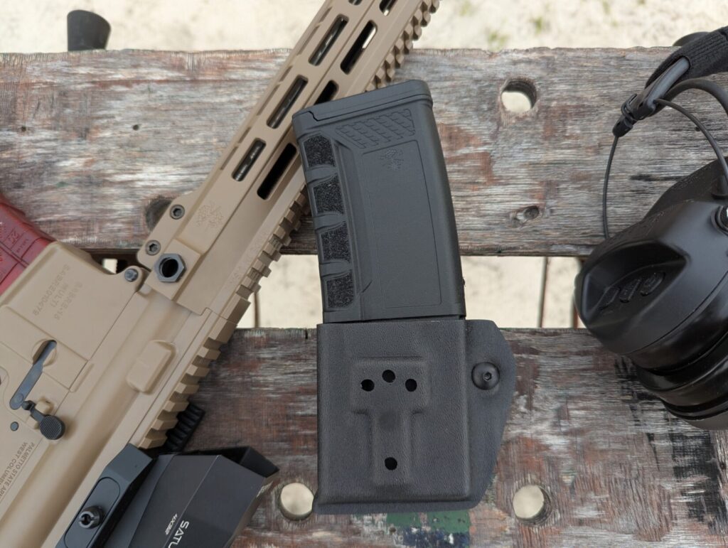 AR 15 magazine and mag pouch