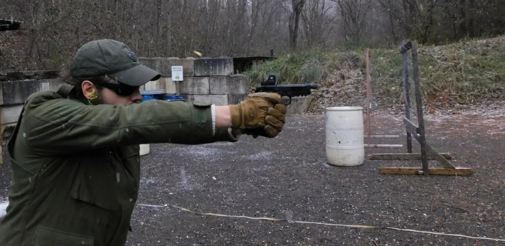 Beretta 80X Tactical on the range