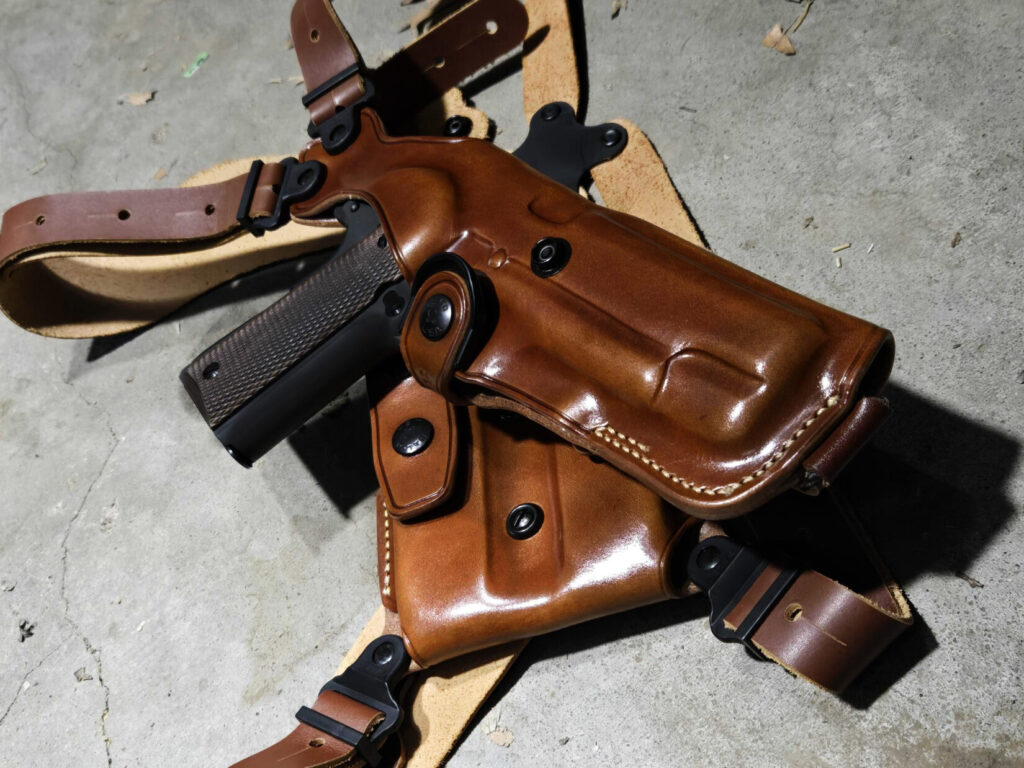 Bianchi Shoulder Holster