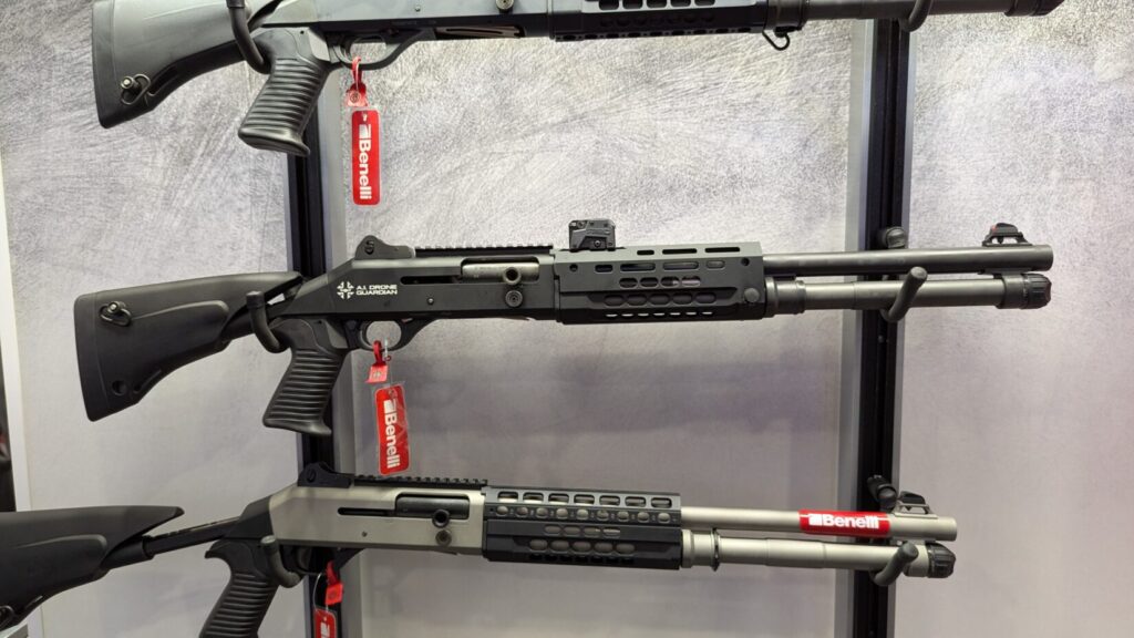 Benelli M4 gen 2 long guns