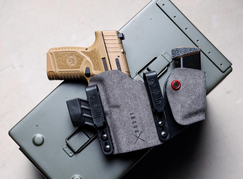 safariland incog x for fn reflex handgun