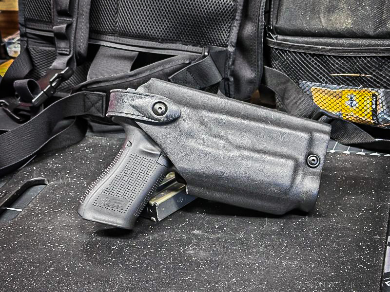 Streamlight TLR-1 HL-X light.