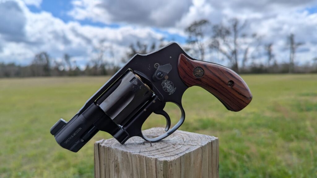 S&W 432 PD profile