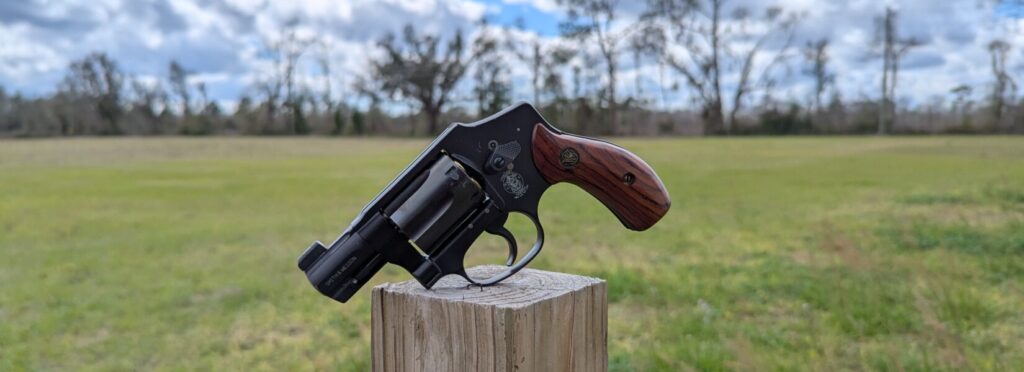 S&W 432 PD cover 2