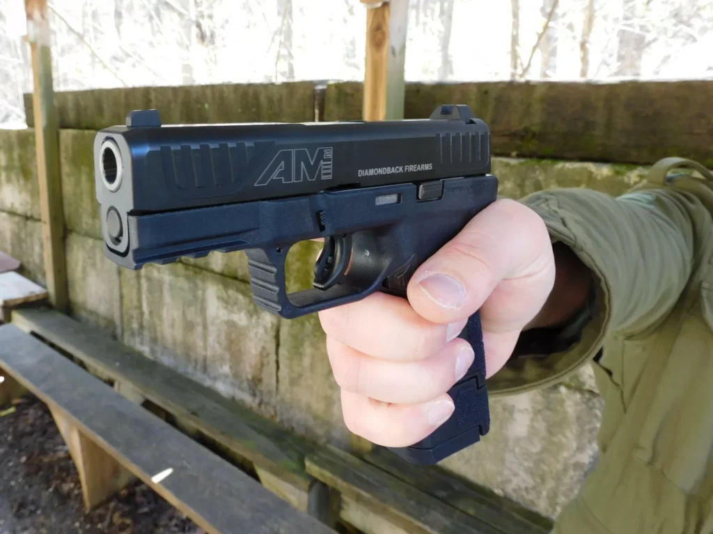 Diamondback AM2 pisto