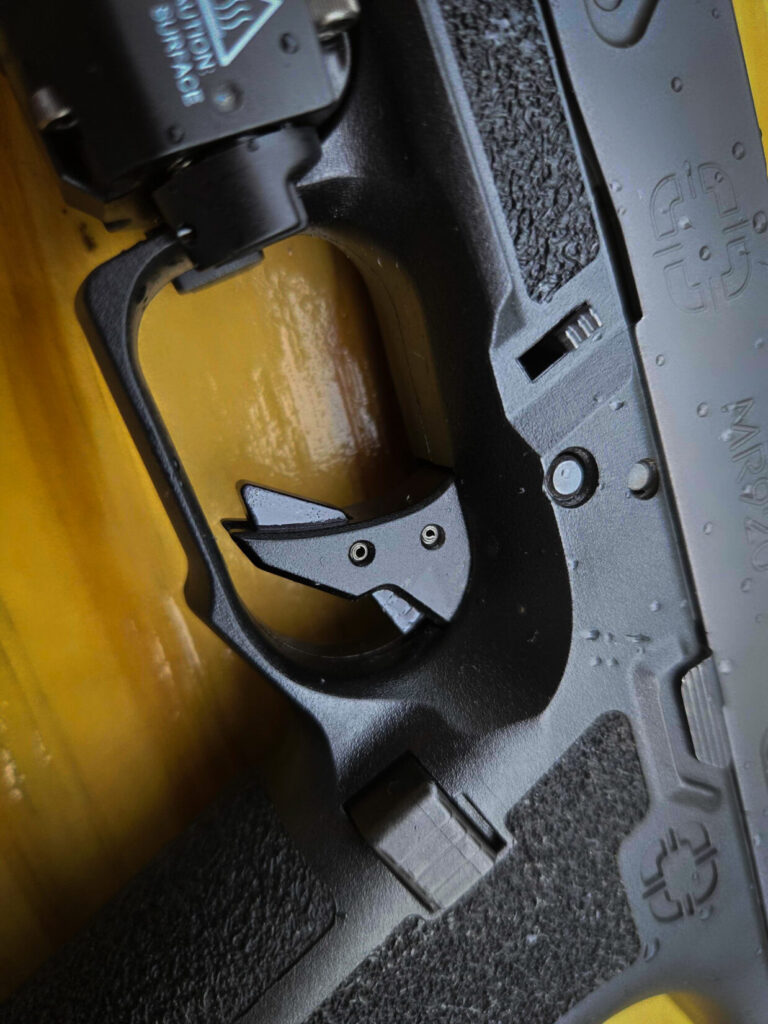 MR920 flat trigger