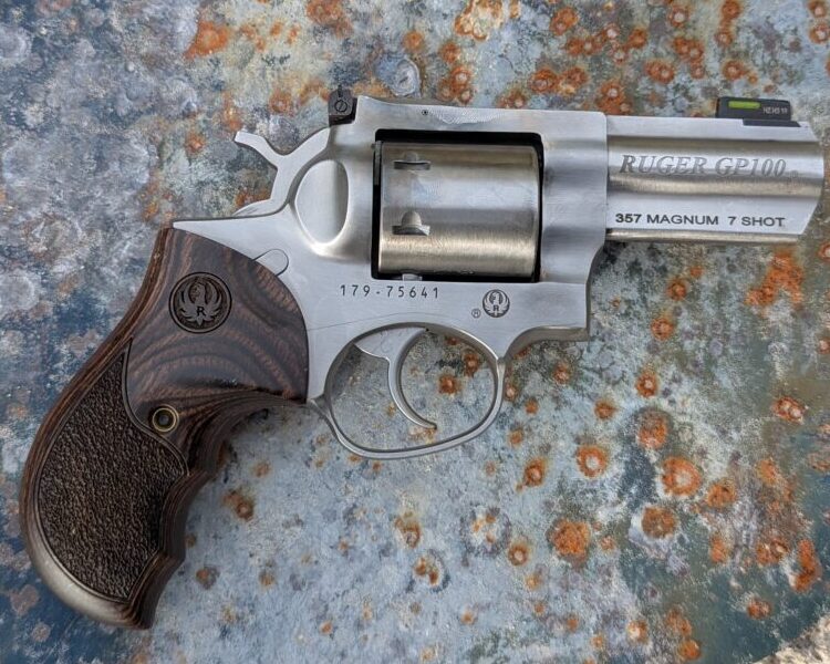 Ruger gp100 cover