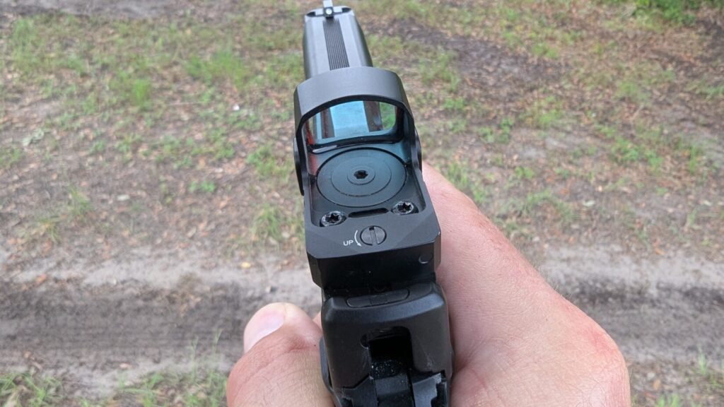 CAT0 battery compartment