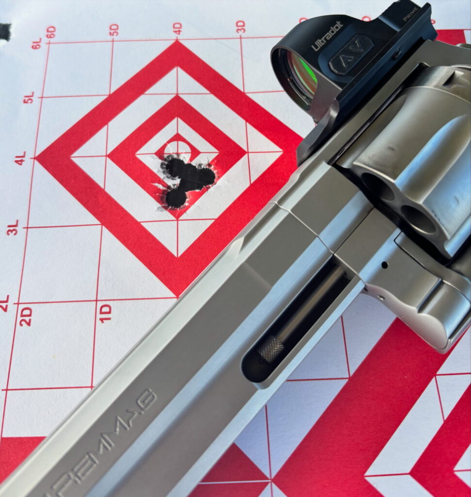 Spohr 44 magnum 6 shot group at 25 yards.