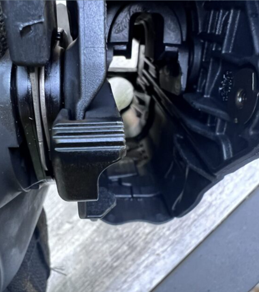 closeup of the textured ALS lever on the Ballast holster