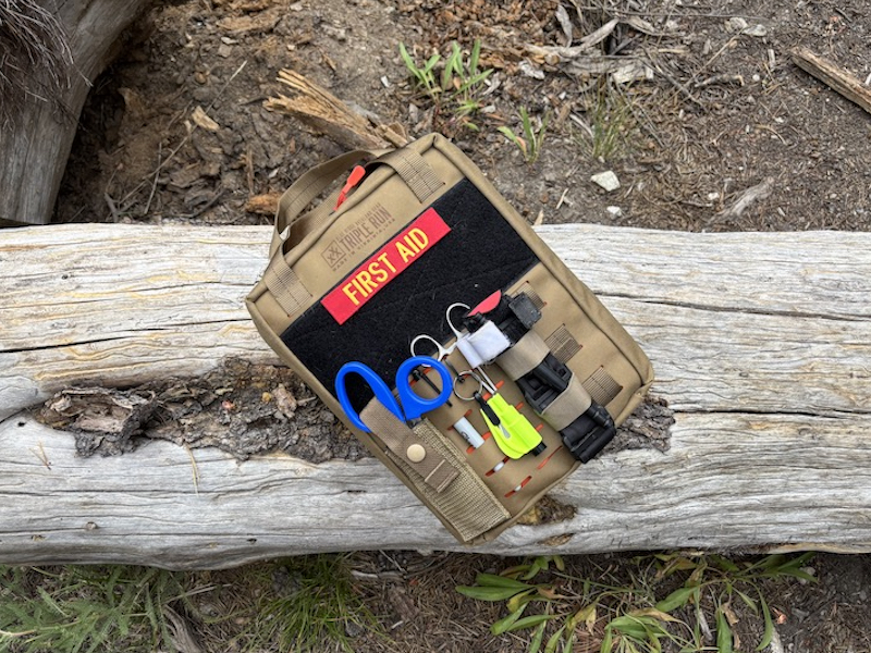Off-grid preparedness with full medical kit