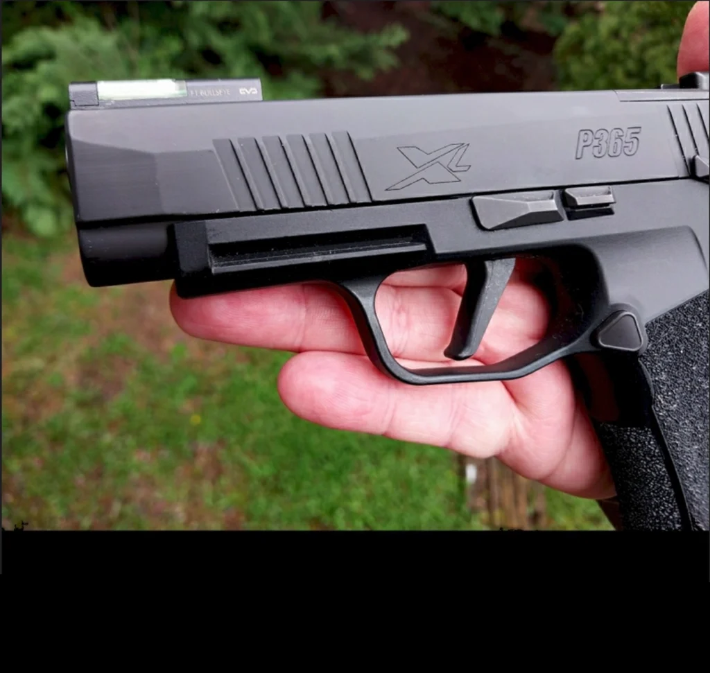 Sig Sauer P365XL pistol