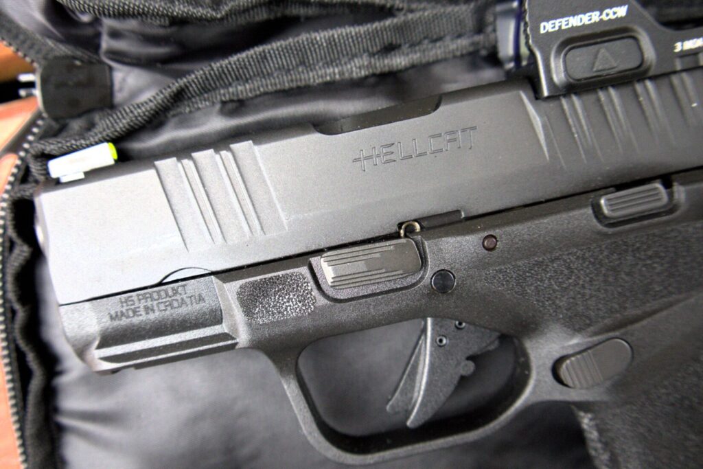 the controls of the springfield hellcat