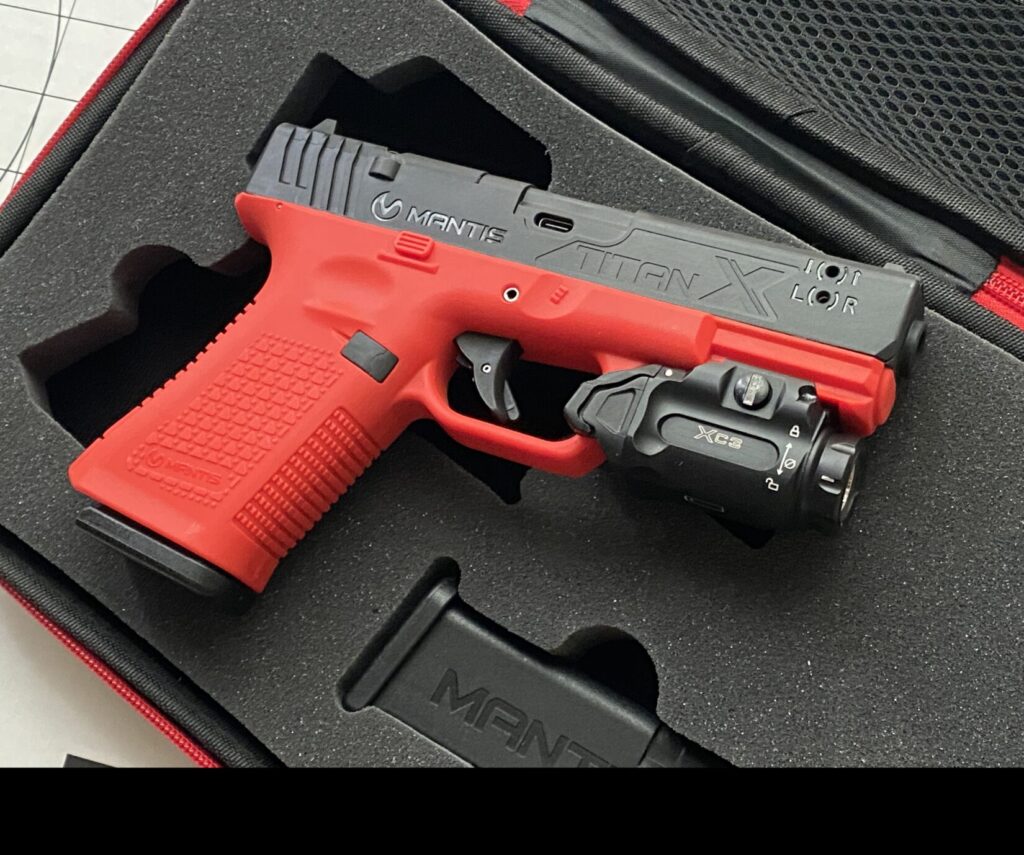 mantis titan x with weapon mounted light