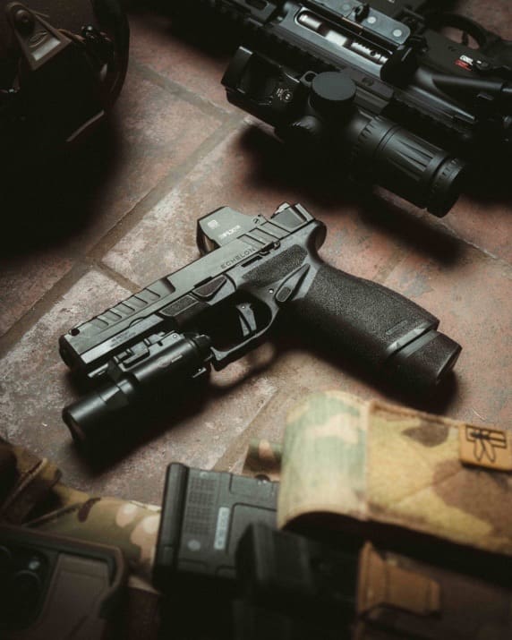 The EFLX-CE enclosed micro red dot sight mounted on a Springfield Echelon pistol. 