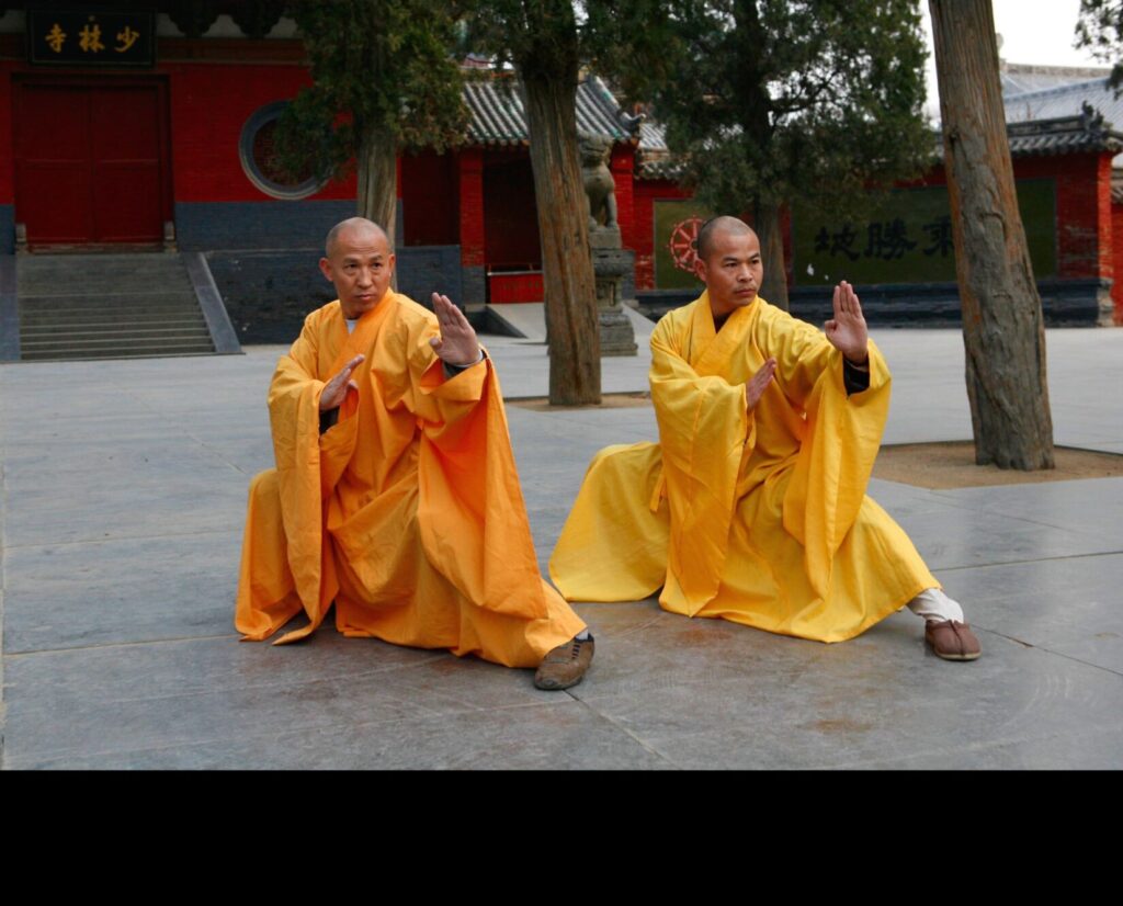 Two grandmasters of the Shaolin Temple Shi DeRu