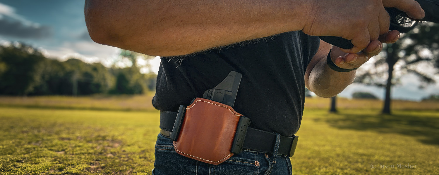 Bianchi Shenandoah: One Holster for Inside and Outside the Waist
