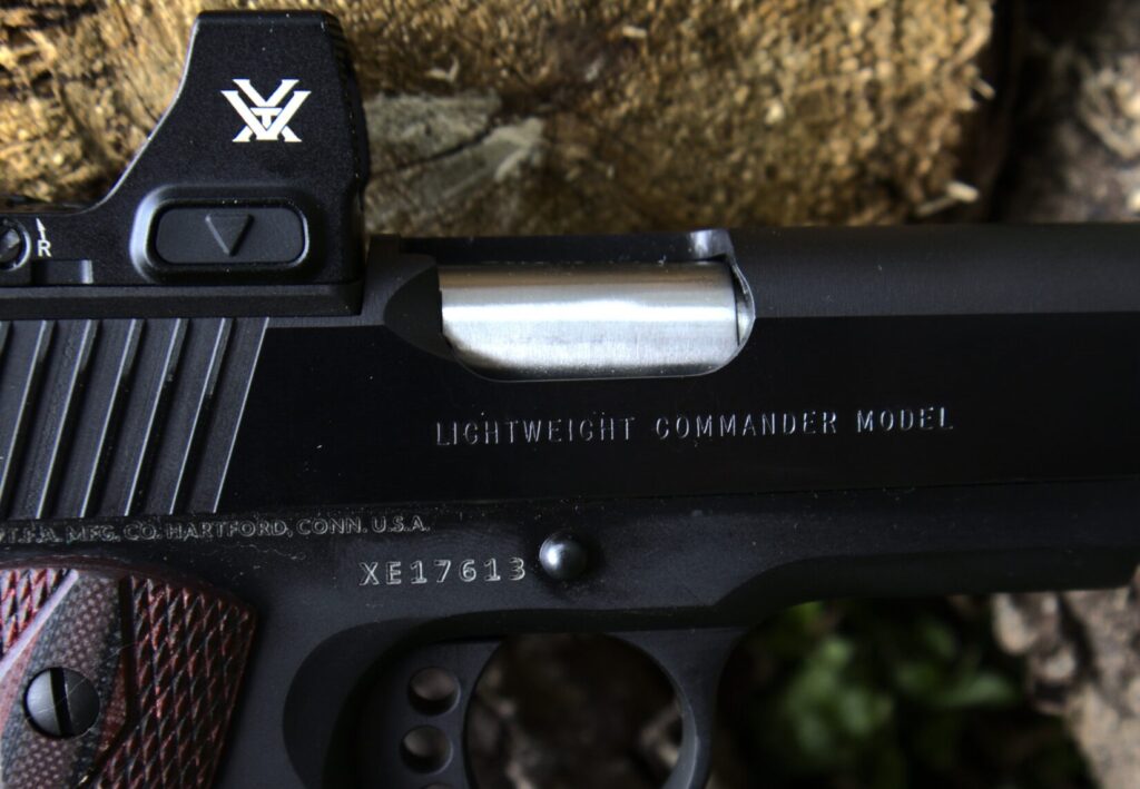 colt light weight commander branding