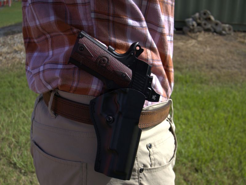 colt commander holstered in a safariland 5198 holster