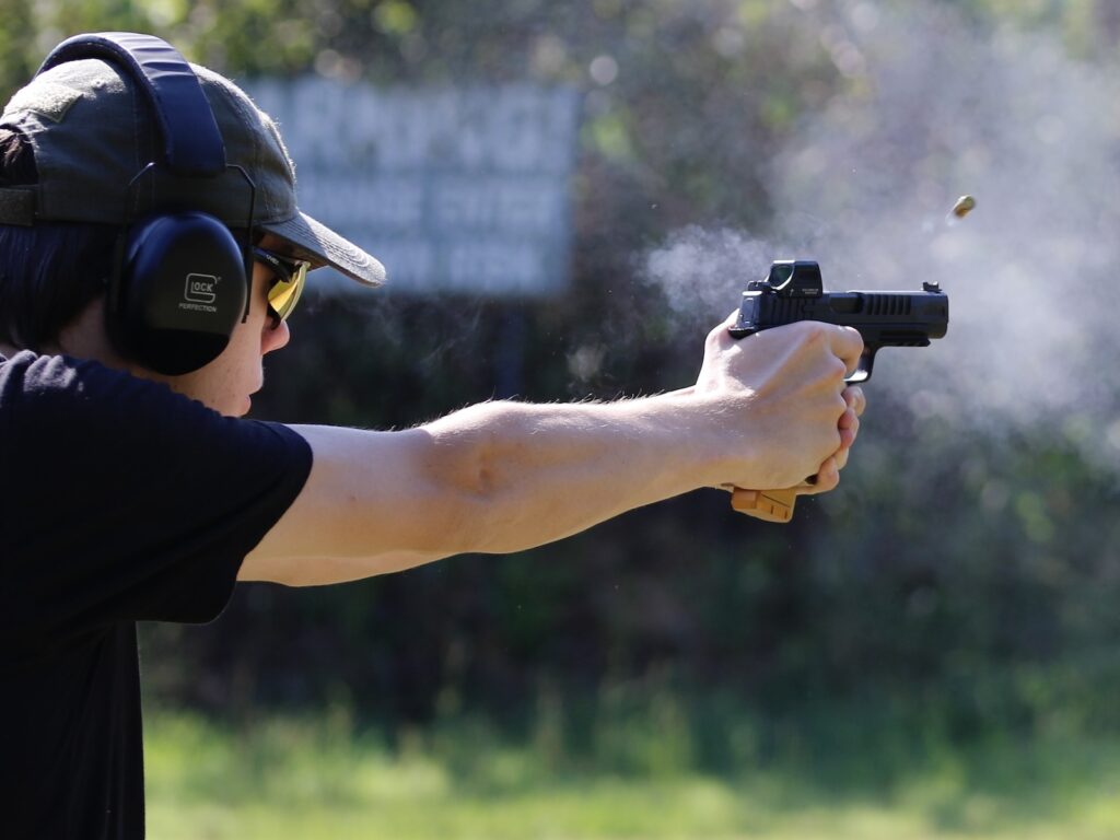 shooting a P365 Fuse on the range