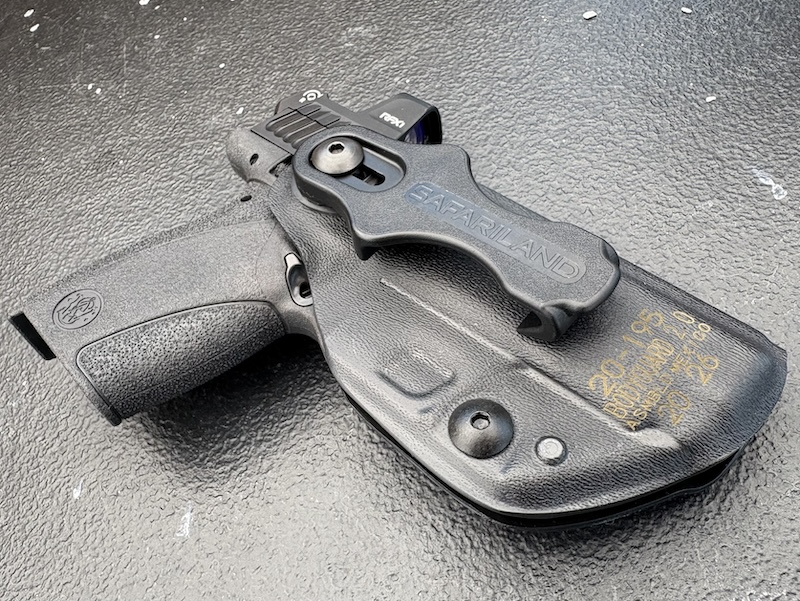 the safariland species belt clip