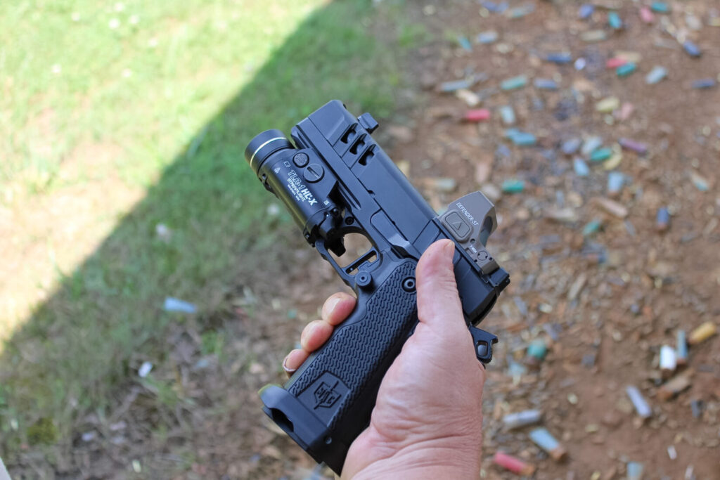 The MAC 9 DS Comp, described as an easy shooter thanks to its oversized controls