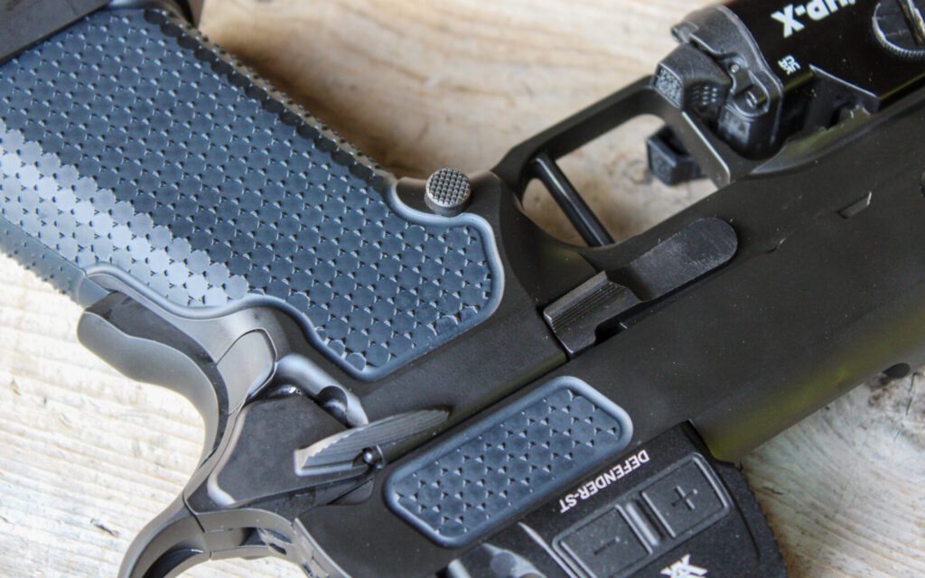 The Stealth Arms Platypus showing its standard 1911/2011-style controls