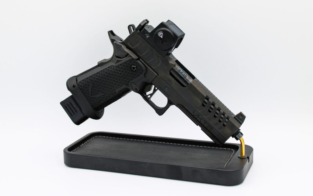 The VKTR VKP Pro full-size duty 2011 pistol, profile view