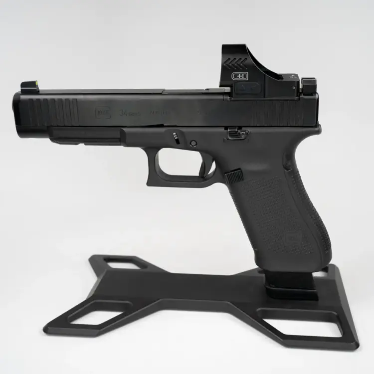 C&H COMP red dot mounted on a Glock 34 Gen 5