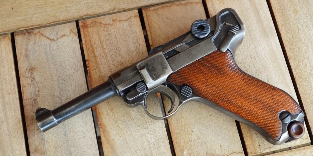 luger pistol